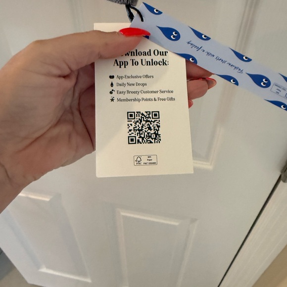 Cider Gray Sweater with Floral and Teapot Motif - Picture 3 of 5